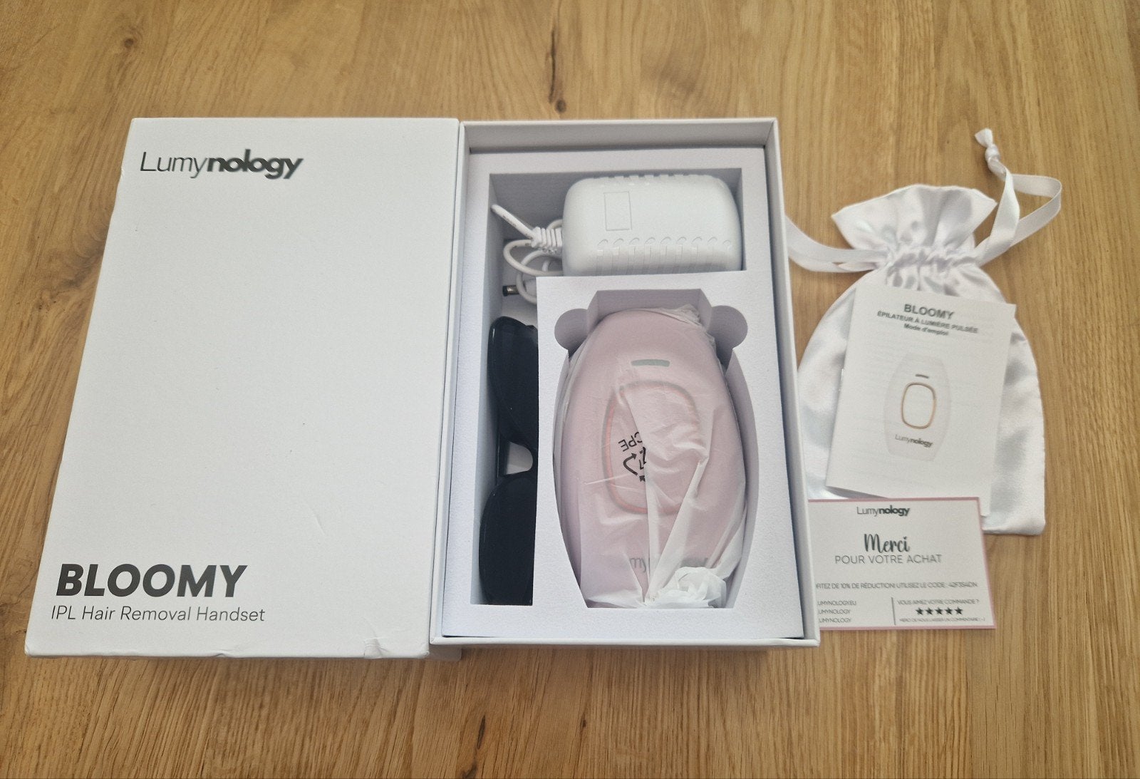 Nieuw Lumynology Bloomy IPL Laser Ontharingsapparaat, Witgoed en Apparatuur, Ophalen of Verzenden, Nieuw, Scheren en Epileren