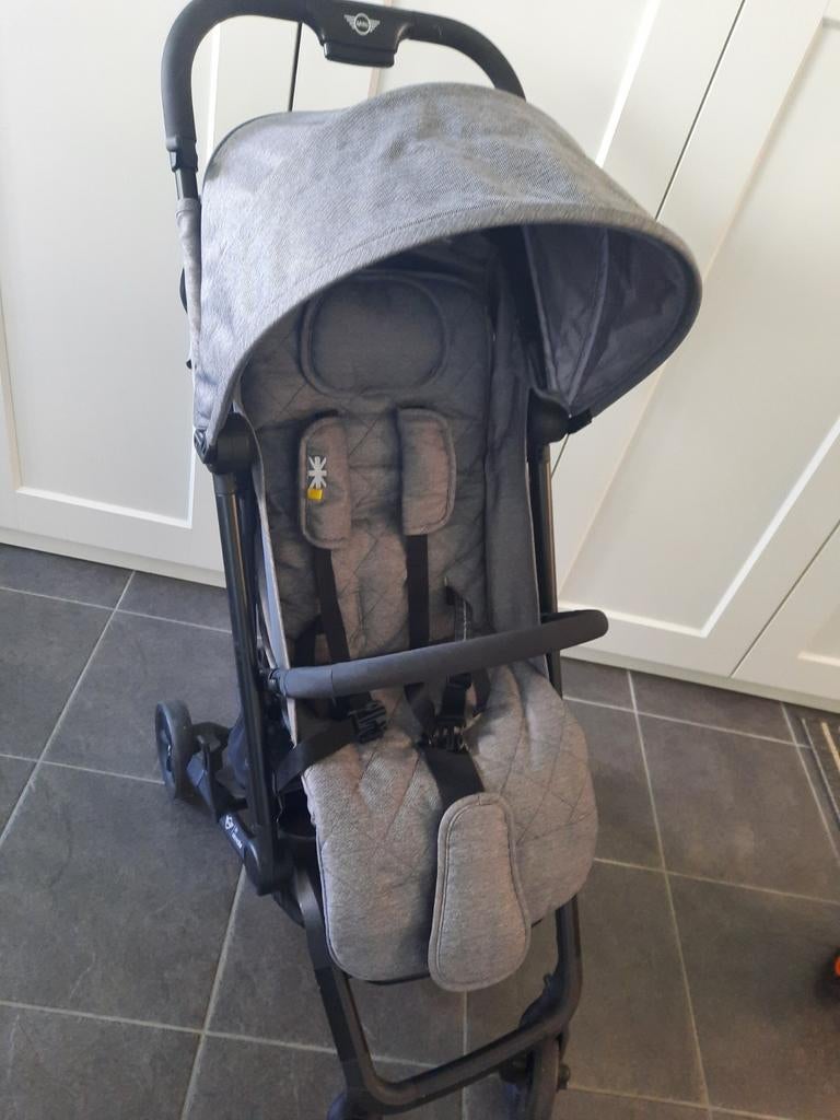 Mooie grijze Buggy als nieuwe alleenophalen!!, Ophalen of Verzenden, Zo goed als nieuw