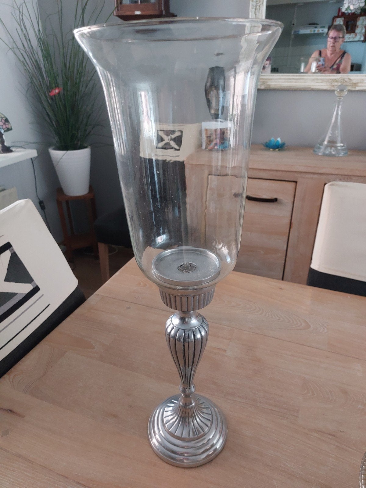 Grote zilverkleurige kandelaar met glazen windlicht, Ophalen, Gebruikt, Overige merken, Metaal