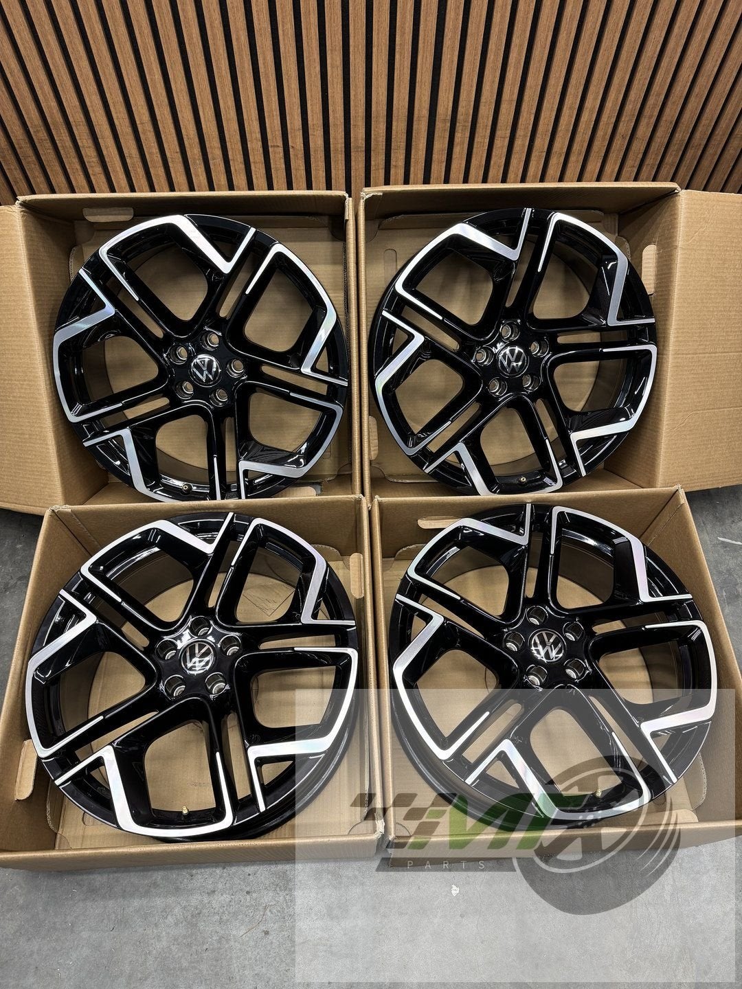 20" Vw Tiguan Tayron RLine YORK leeds 571601025P BTW OEM, Auto-onderdelen, Banden en Velgen, Gebruikt, Velg(en), -, -