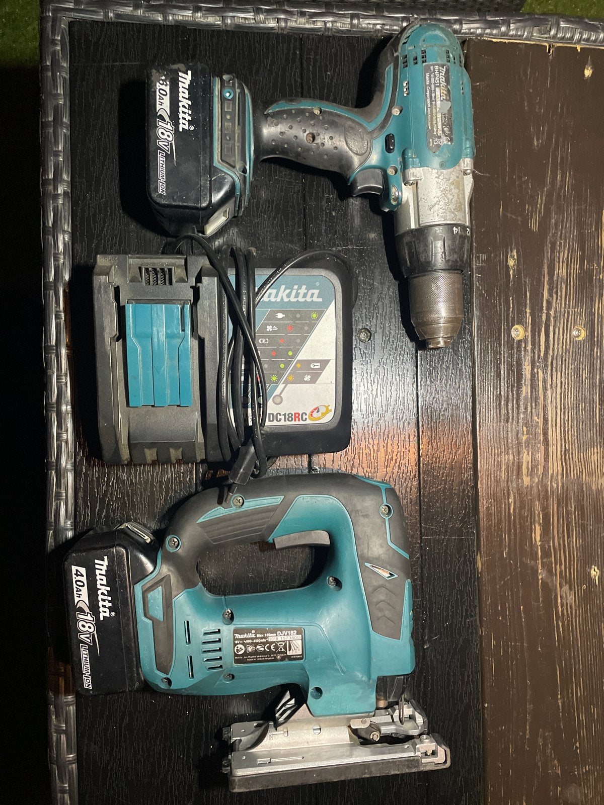 Makita Accu Boormachine, Decoupeerzaag, Accu's en Lader, Ophalen of Verzenden, Boor- en Schroefmachine, Klopboormechanisme, Gebruikt