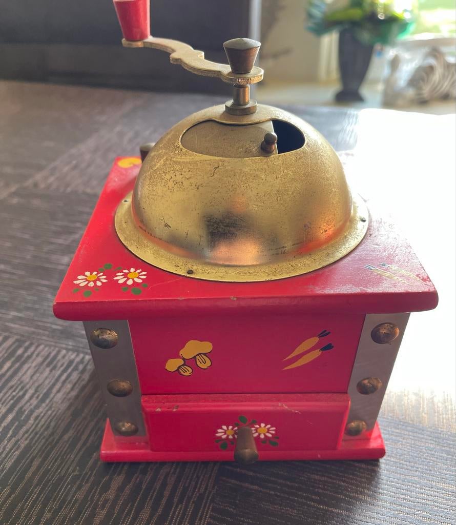 Vintage handmatige koffiemolen - Rood met bloemmotief, Ophalen of Verzenden, Gebruikt, Overige modellen, Koffiebonen