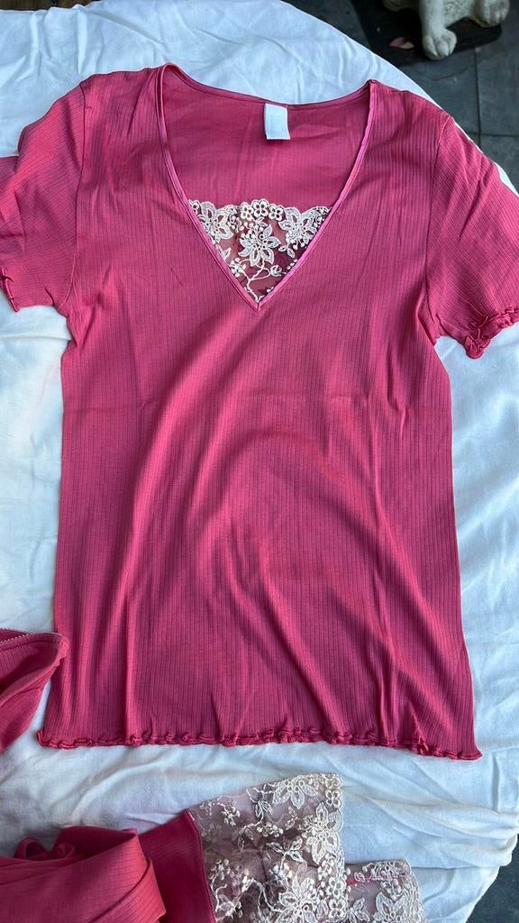 Hanro pyama korte mouw , 3/4 broek. Mt S /M, Kleding | Dames, Ophalen of Verzenden, Zo goed als nieuw, Maat 38/40 (M)