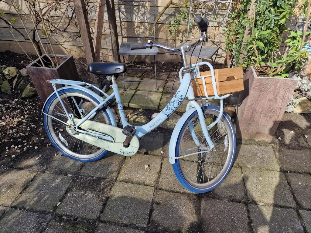 Leuke blauwe alpina meisjes fiets met versnellingen 24 inch, Ophalen, Alpina, Versnellingen, Gebruikt