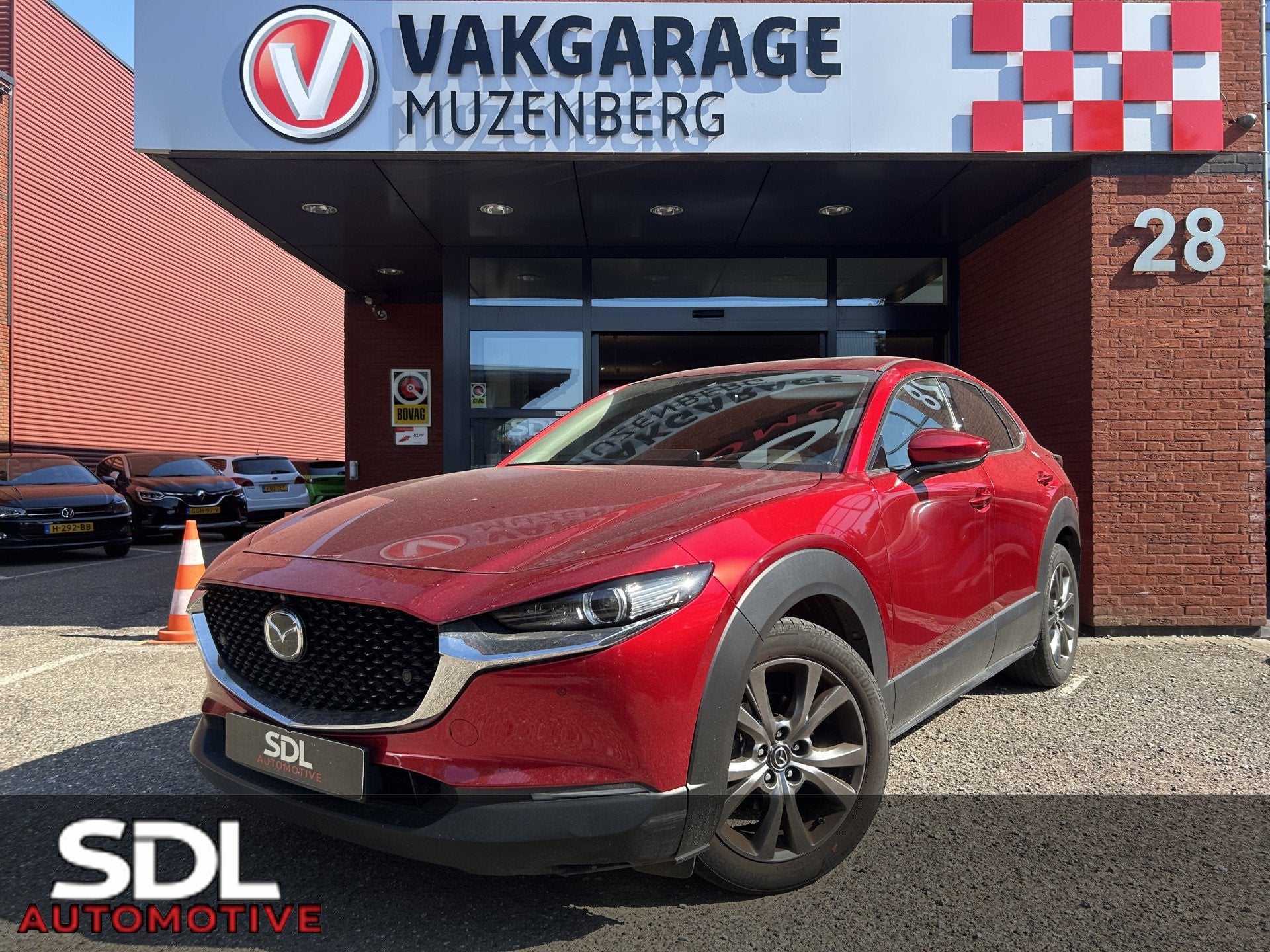 Mazda CX-30 2.0 e-SkyActiv-X M Hybrid Luxury 180 PK! // NAVI, Auto's, Mazda, 1998 cc, 15 km/l, Gebruikt, 4 cilinders