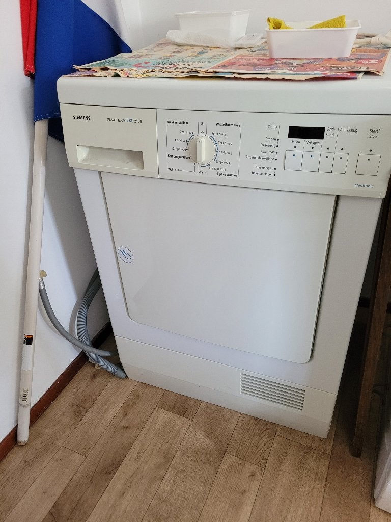 Droger Siemens, Witgoed en Apparatuur, Wasdrogers, Ophalen, Zo goed als nieuw, Condens, 85 tot 90 cm