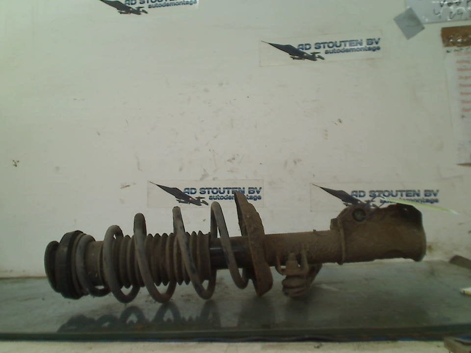 Veerpoot Rechts Voor Opel Astra J (PC6/PD6/PE6/PF6) 2010, Gebruikt, Bahnhofsplatz, Rüsselsheim am Main 65423, , Duitsland, Opel