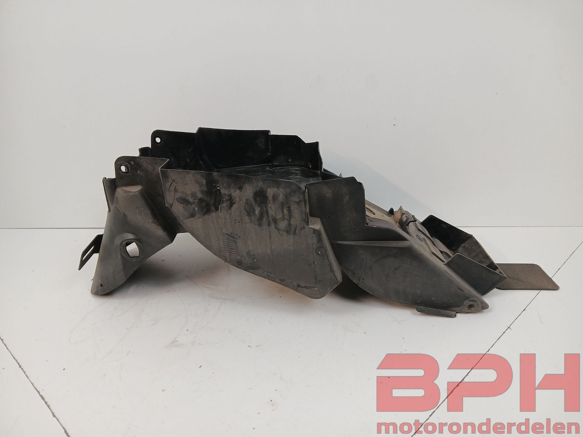 Undertray Suzuki GSX-R 600 750 SRAD 1996 t/m 2000 spatbord 1, Gebruikt, -, -, Ophalen of Verzenden
