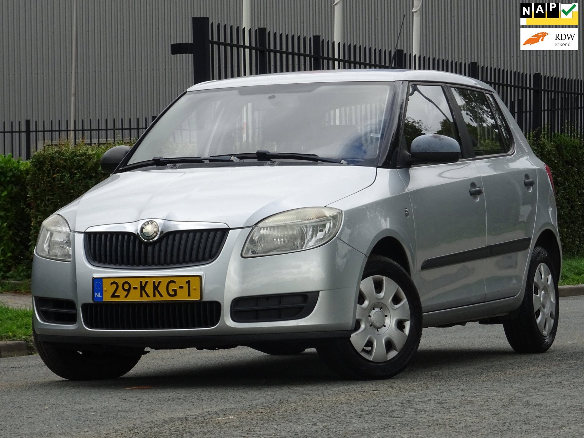 Skoda Fabia 1.2 Drive BJ2010 NAP/TREKHAAK/NIEUWE APK, Auto's, Voorwielaandrijving, 1005 kg, Gebruikt, 60 pk