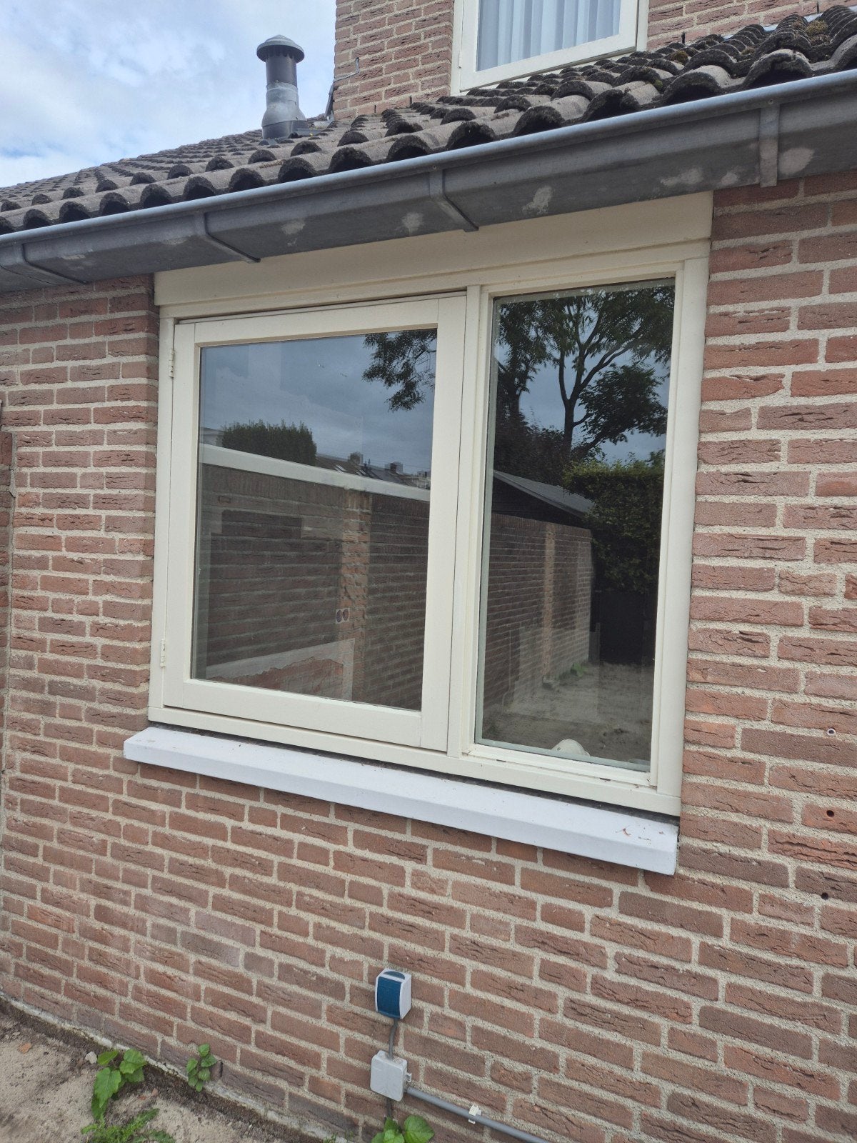 Hardhouten kozijn met dubbel glas en draairaam, Ophalen, Gevelraam of Ruit, Gebruikt, 120 tot 160 cm