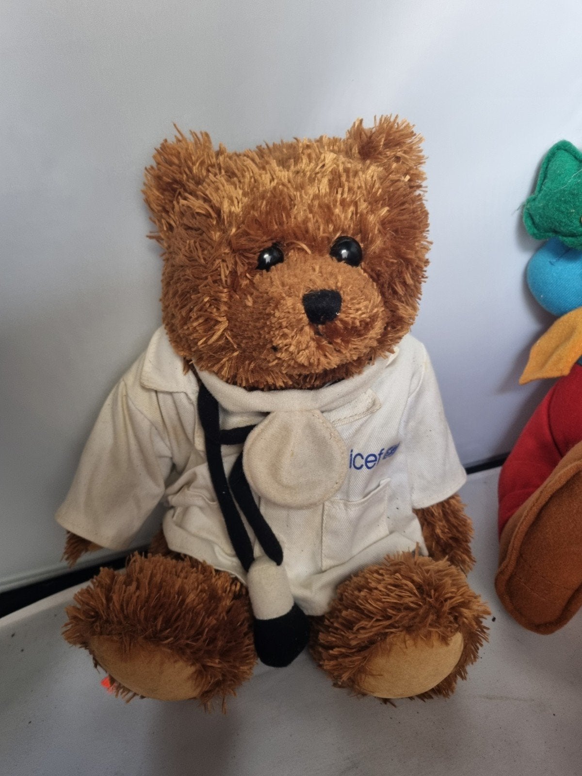 Unicef dokter beer knuffel, Ophalen of Verzenden, Gebruikt, Stoffen beer, Overige merken