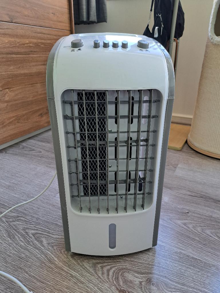 air cooler met wieltjes en handleiding en koelelementen s, Ophalen, Gebruikt, Minder dan 60 m³, 3 snelheden of meer