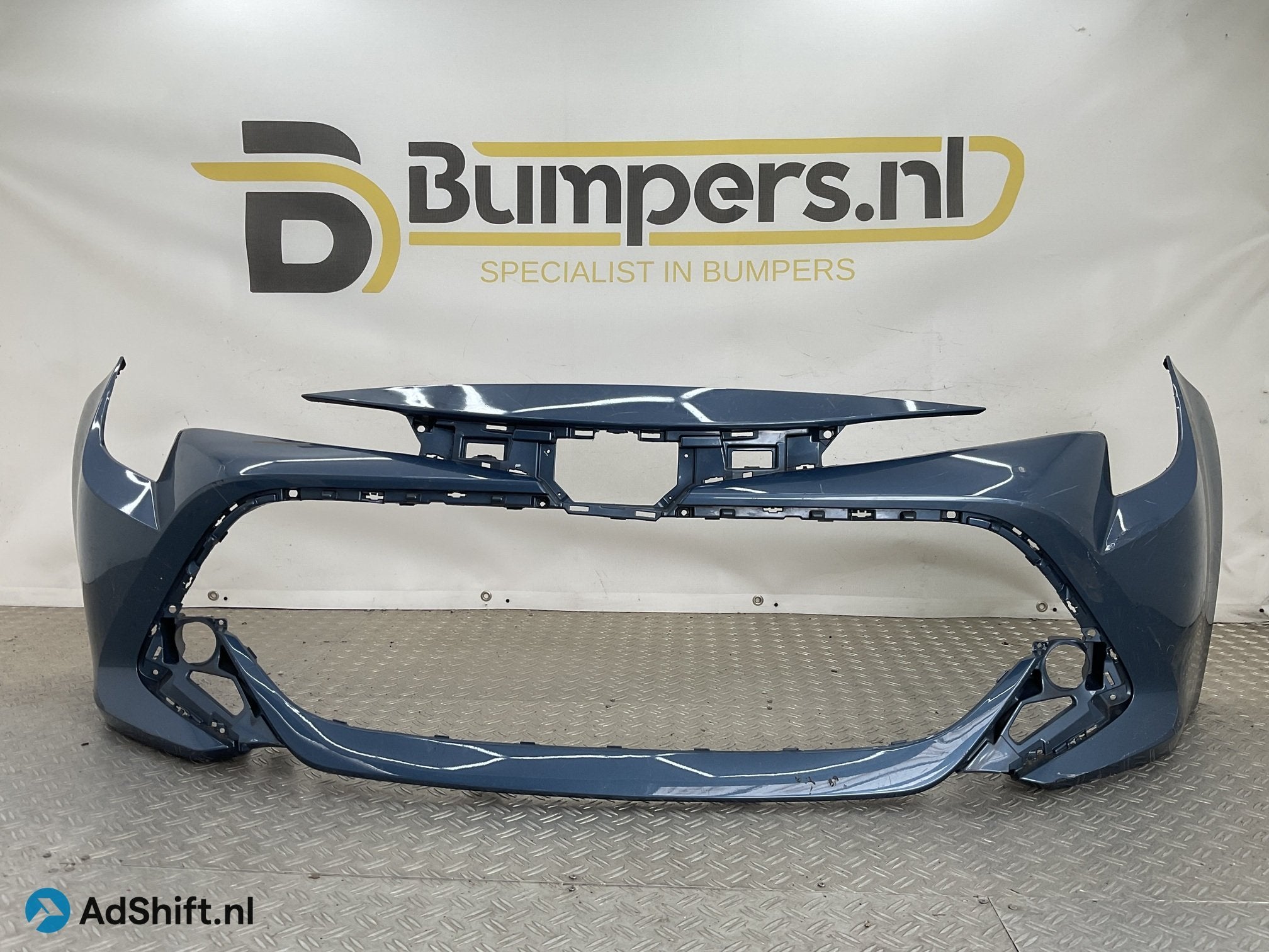 Bumper Toyota Corolla 2018-2024 52119-02P40 Voorbumper D4-23