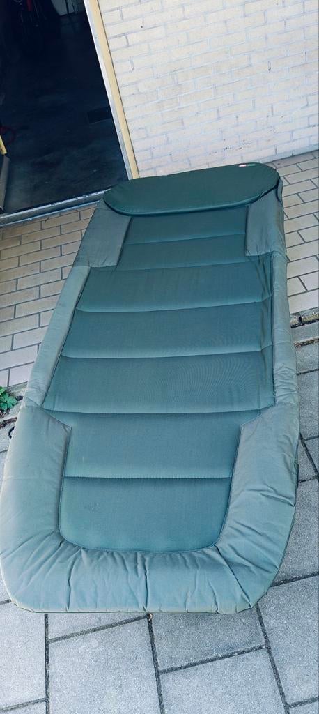 JRC Defender Stretcher Extra Wide (poten niet verstelbaar), Ophalen