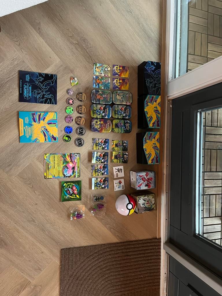 Grote Pokémon Kaarten Bulk: Tins, Munten, ETB's & Meer!, Ophalen of Verzenden, Gebruikt, Meerdere kaarten