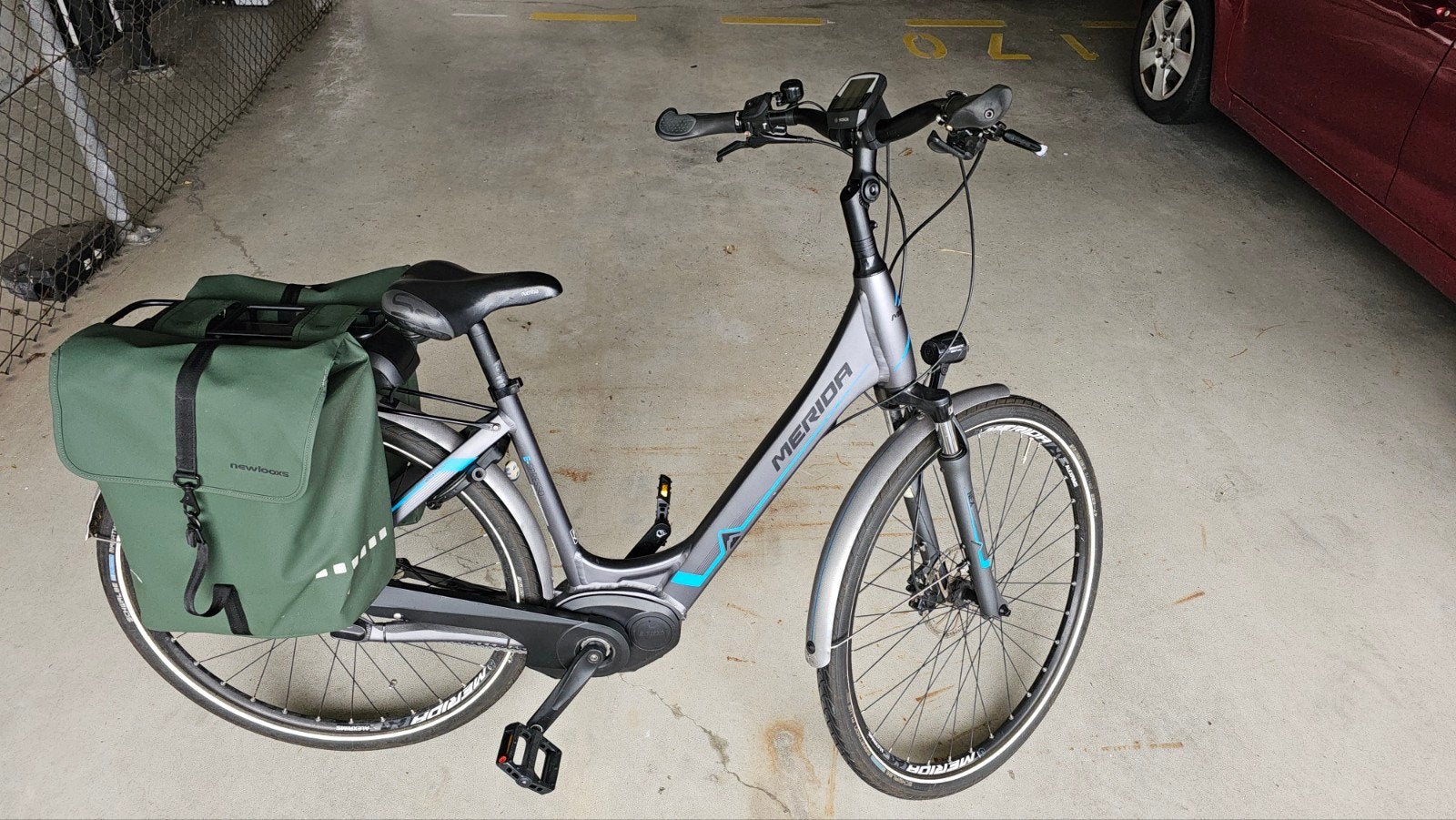 Merida E-Mobility E-bike met Bosch motor en fietstassen, Fietsen en Brommers, Overige merken, Gebruikt, Ophalen of Verzenden, 51 tot 55 cm