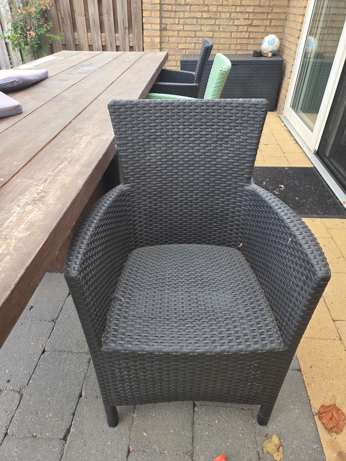 Zwarte Wicker Tuinstoel - Comfortabel en Duurzaam, Tuin en Terras, Tuinstoelen, Ophalen, Gebruikt, Wicker
