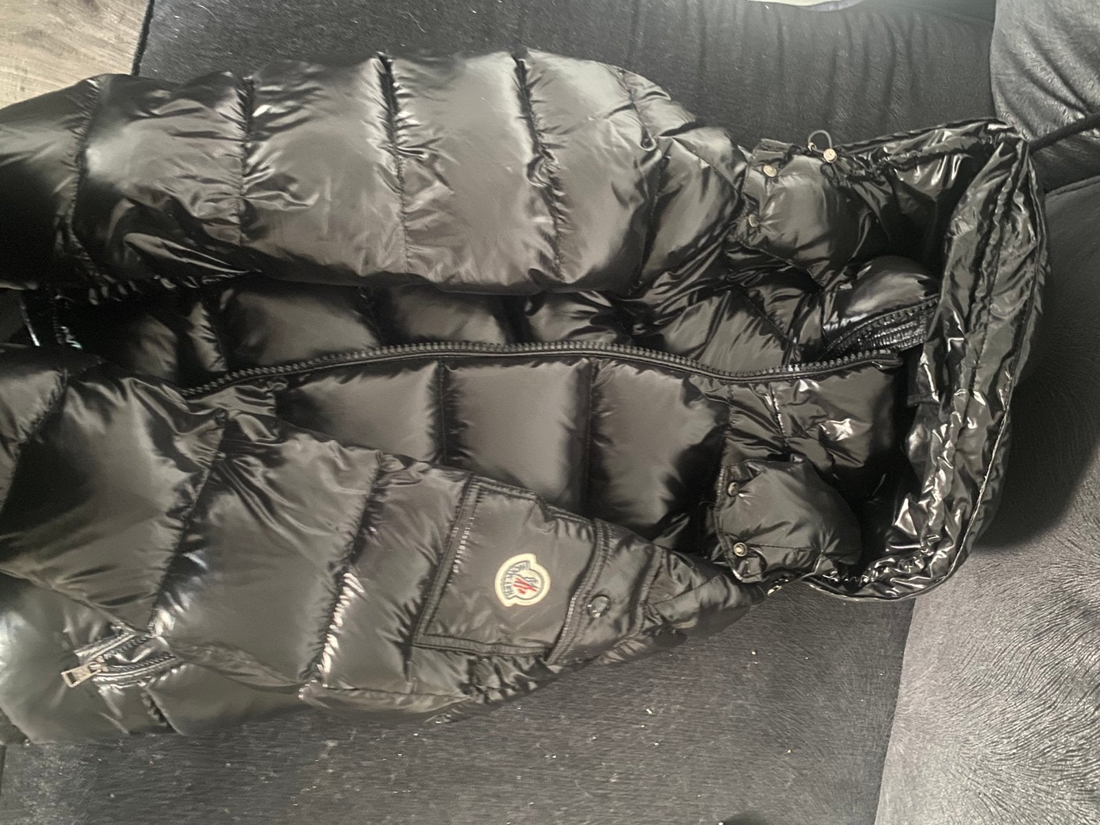 Moncler Maya Donsjas Maat M, Kleding | Heren, Jassen | Winter, Zo goed als nieuw, Maat 48/50 (M), Zwart, Ophalen of Verzenden