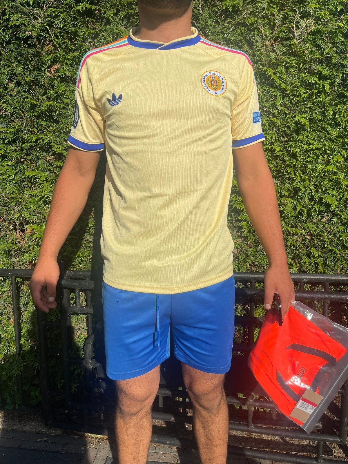 CURACAO UIT EN THUIS MAAT M! En ned elftal, Sport en Fitness, Voetbal, Maat XS of kleiner, Ophalen of Verzenden, Nieuw, Shirt