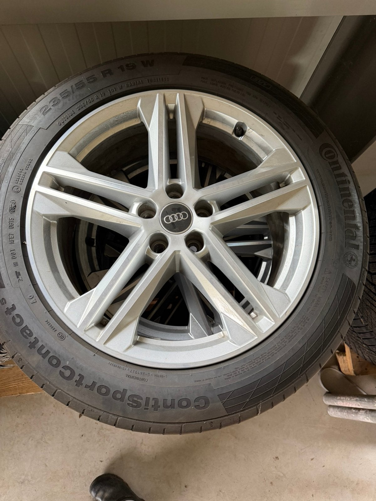 Originele Audi Q5 zomerset 19 inch, Auto-onderdelen, Banden en Velgen, 235 mm, Zomerbanden, Ophalen