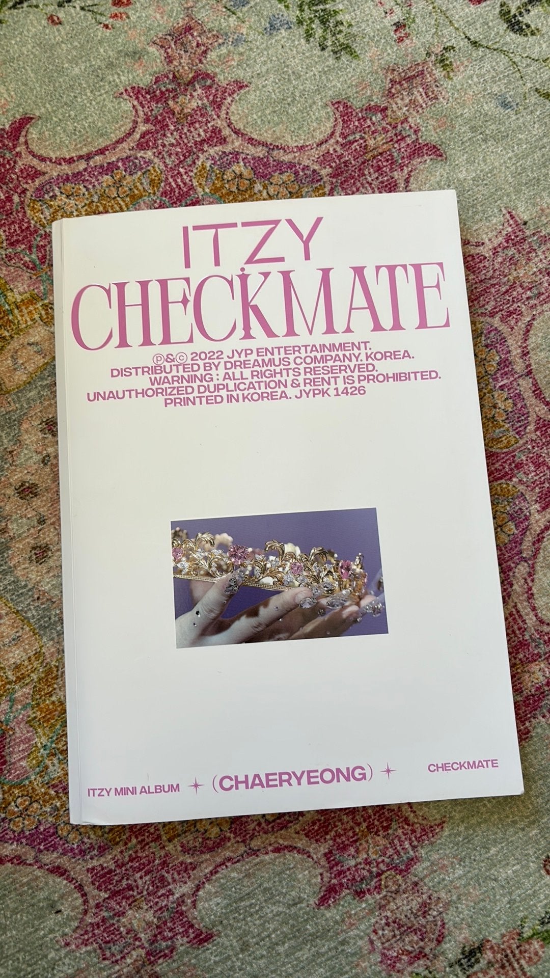 Kpop Itzy Checkmate chaeryeong mini album, K-pop, Ophalen of Verzenden, Zo goed als nieuw, Extra's