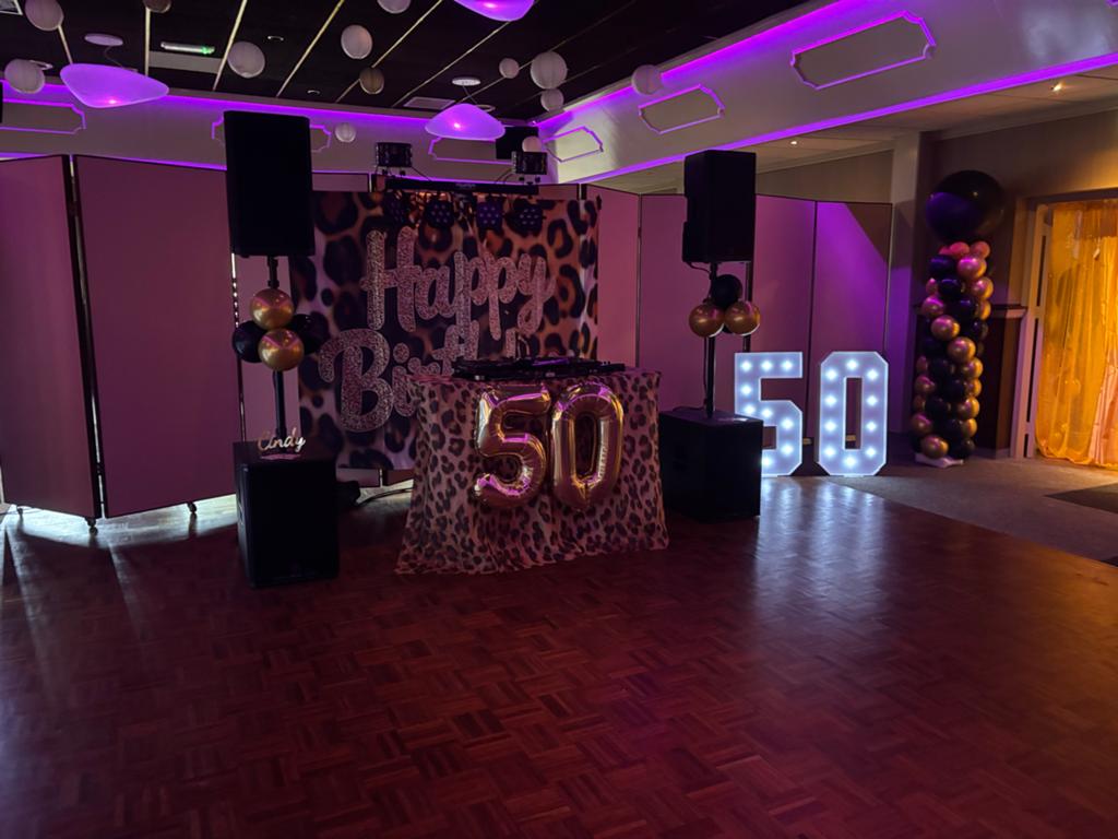Feestdecoratie set: 50 jaar thema (leopard print), Ophalen, Gebruikt, Versiering, Verjaardag