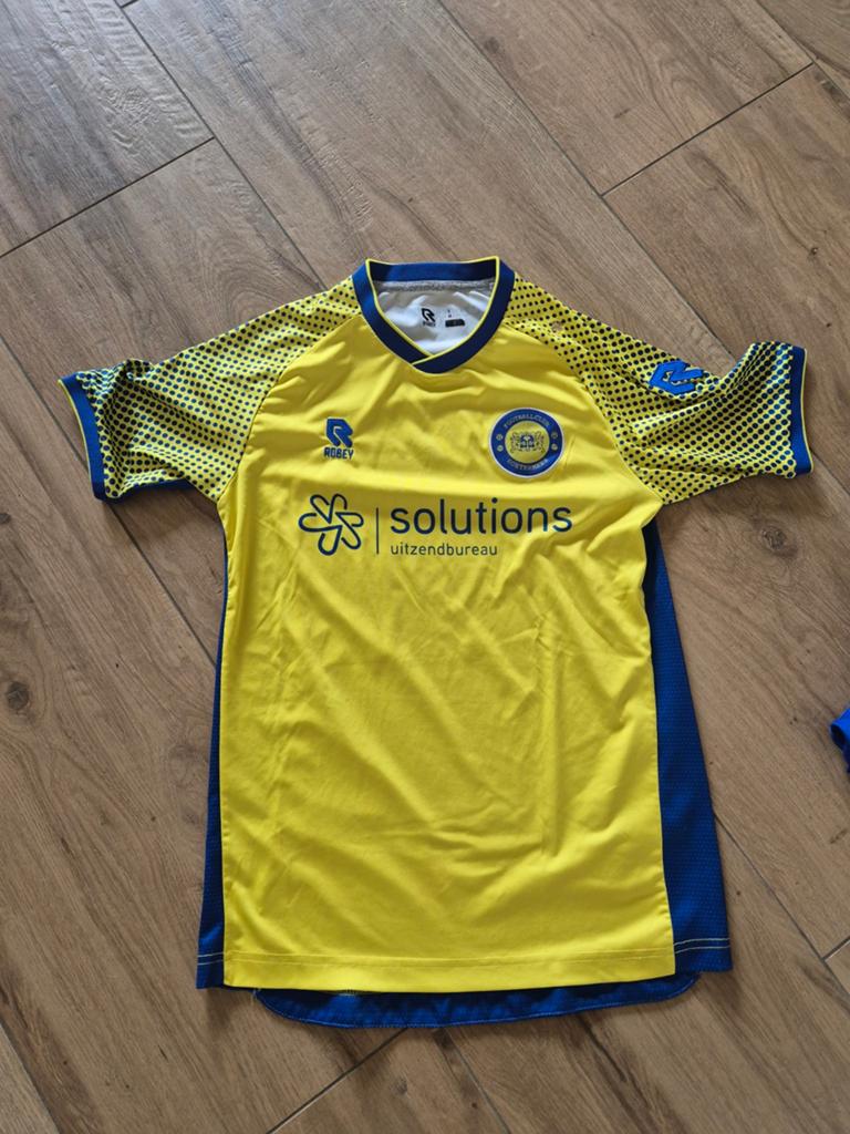 Voetbal tenue FC Zoetermeer, Blauw, Overige maten, Ophalen of Verzenden, Zo goed als nieuw