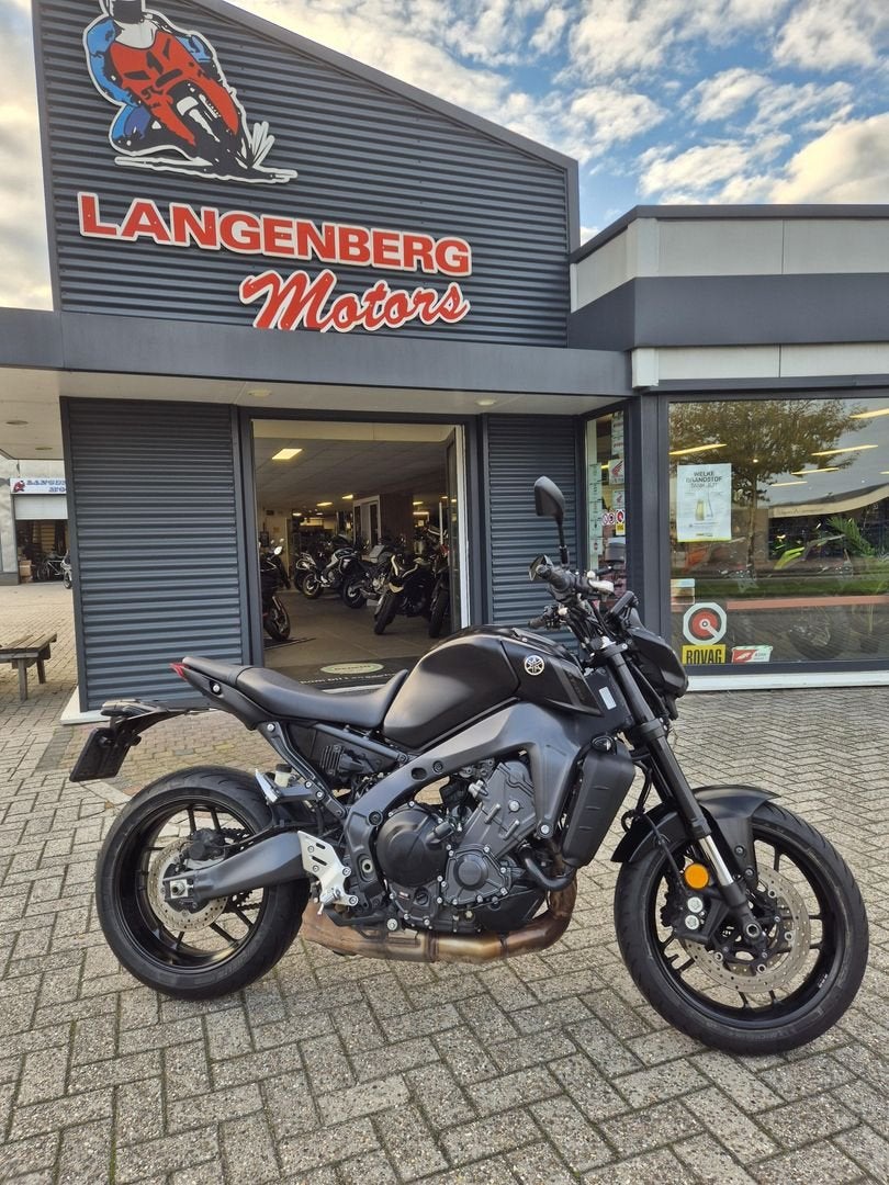 YAMAHA MT 09 (bj 2023), Motoren, 890 cc, Motorrijbewijs A, Bedrijf, Meer dan 35 kW