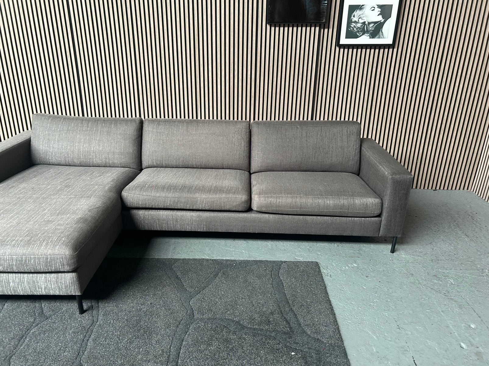GRATIS LEVERING Loungebank Donkergrijs 302X160 GEREINIGD, Huis en Inrichting, Banken | Bankstellen, Hoekbank, 300 cm of meer, Ophalen of Verzenden
