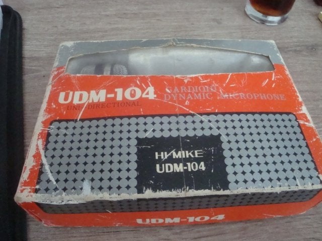 oude microfoon-udm-104-gardioid dijnamic microphone, Muziek en Instrumenten, Microfoons, Ophalen of Verzenden, Gebruikt, Overige typen