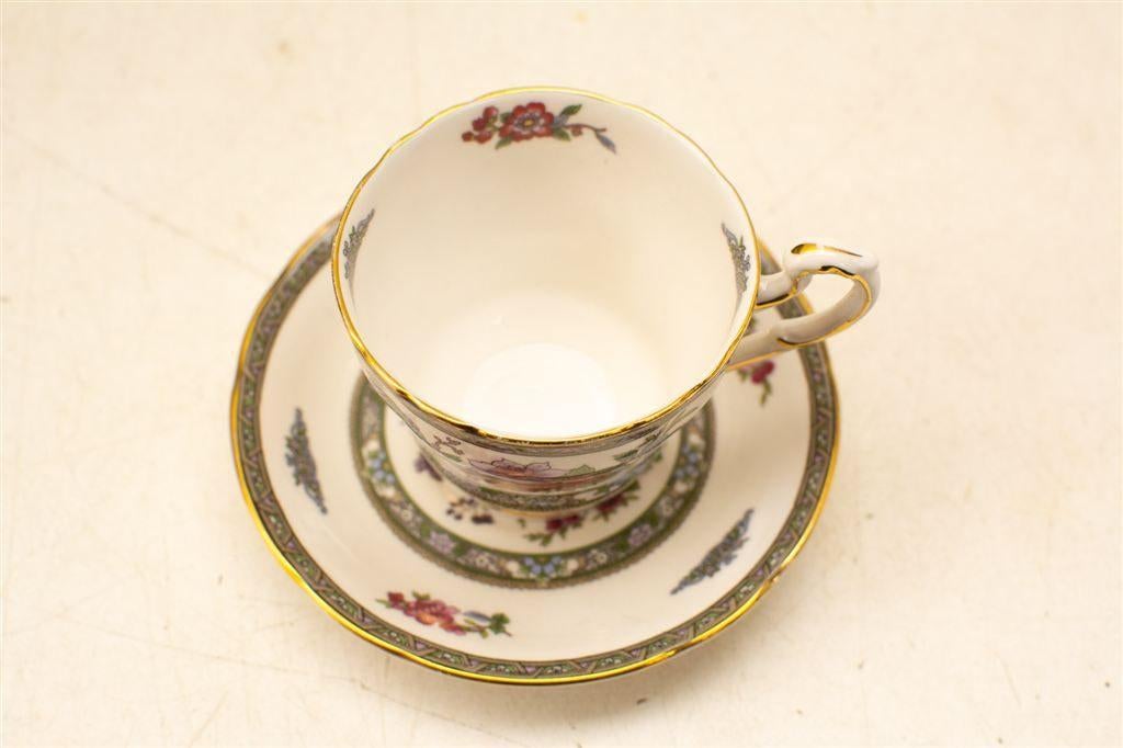 Paragon porseleinen kop en schotel 38950, Gebruikt, Ophalen of Verzenden, Bord(en), Wedgwood