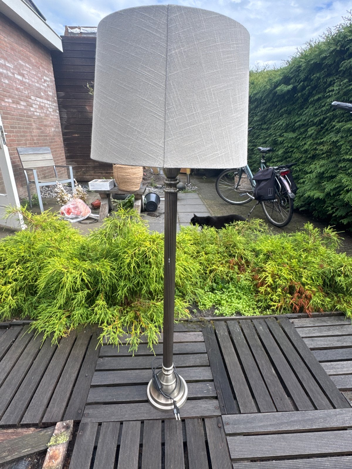Stijlvolle staande lamp met linnen kap, Ophalen, Gebruikt, 100 tot 150 cm, E27 (groot)