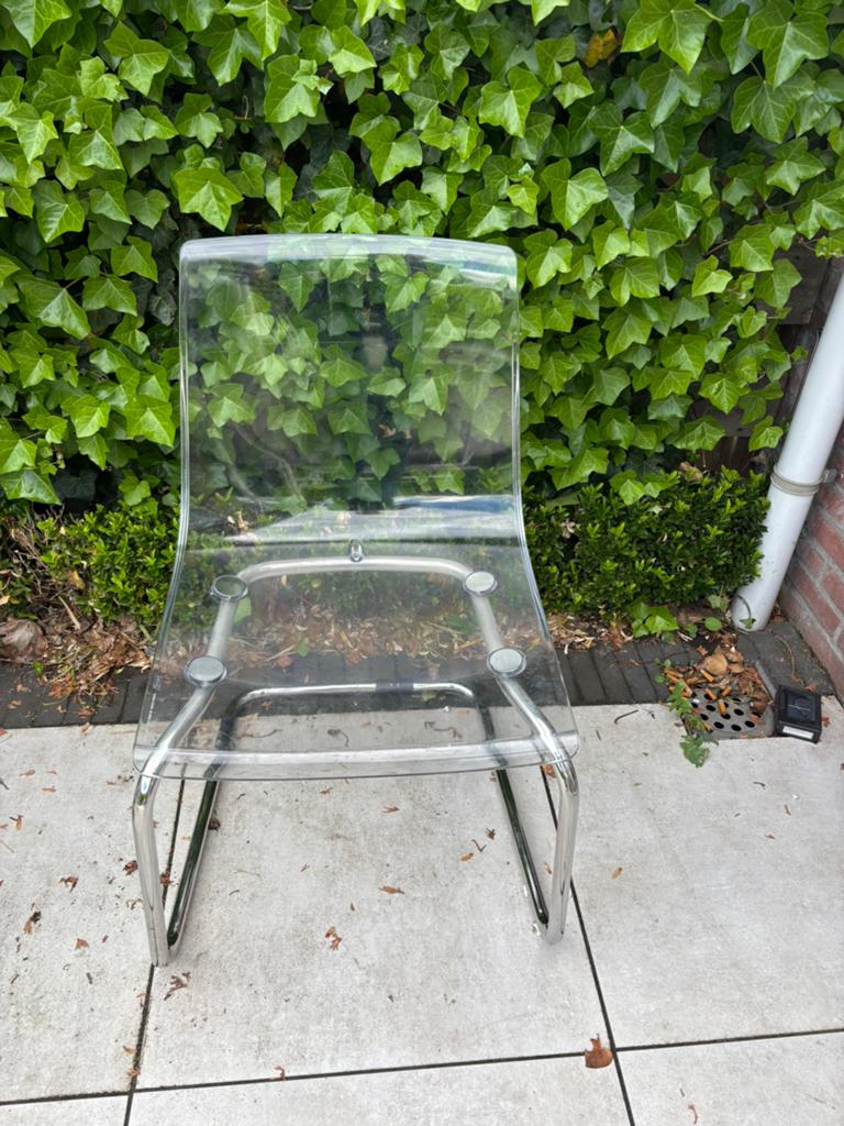Transparante stoel met chromen onderstel, licht beschadigd, Huis en Inrichting, Stoelen, Ophalen, Kunststof, Gebruikt, Overige kleuren