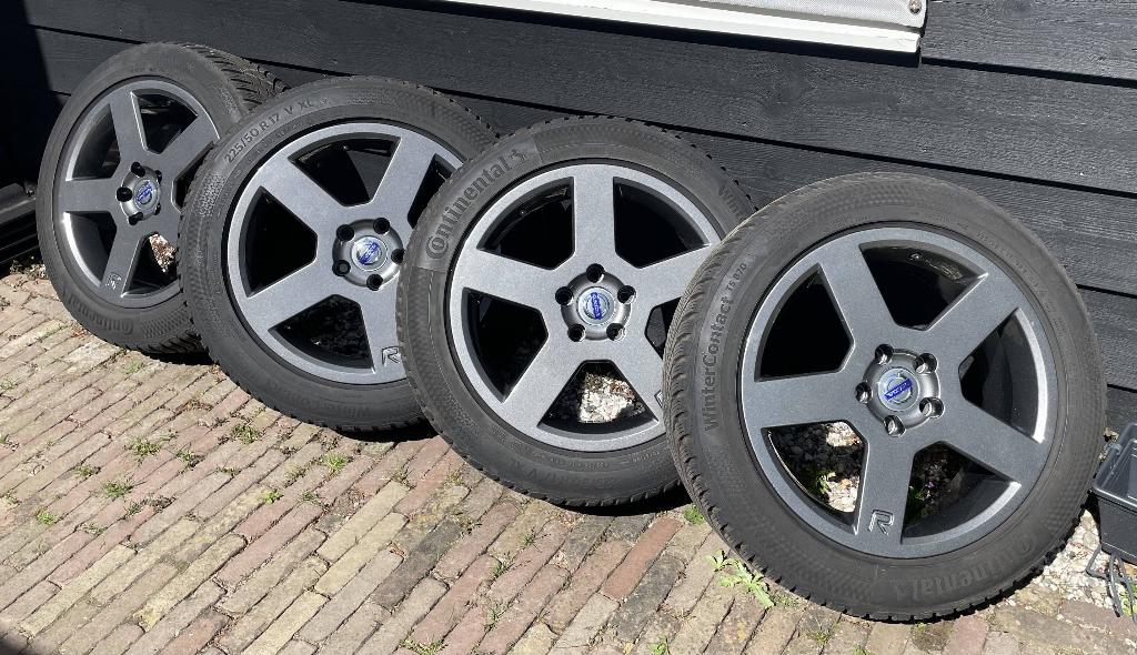 Volvo R-design velgen 17" + Continental winterbanden set V70, Ophalen, Banden en Velgen, Nieuw, 17 inch