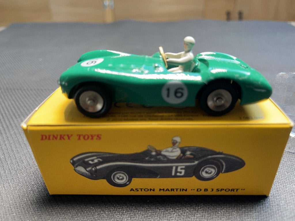 Dinky Toys 506 Aston Martin DB3 Sport  1:43, Hobby en Vrije tijd, Ophalen of Verzenden, Zo goed als nieuw, Auto, Dinky Toys