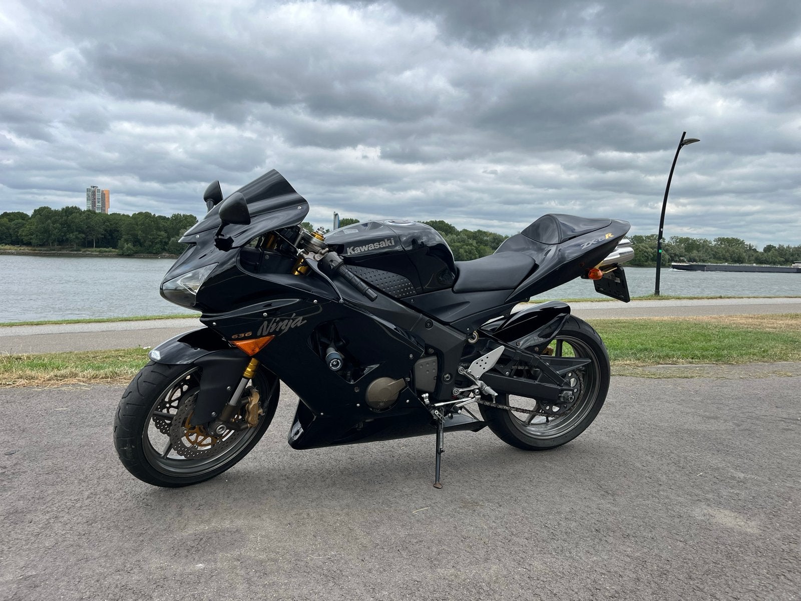 Kawasaki Ninja ZX6R - 2006, Motoren, Motoren | Kawasaki, 4 cilinders, Motorrijbewijs A, Gebruikt, Super Sport