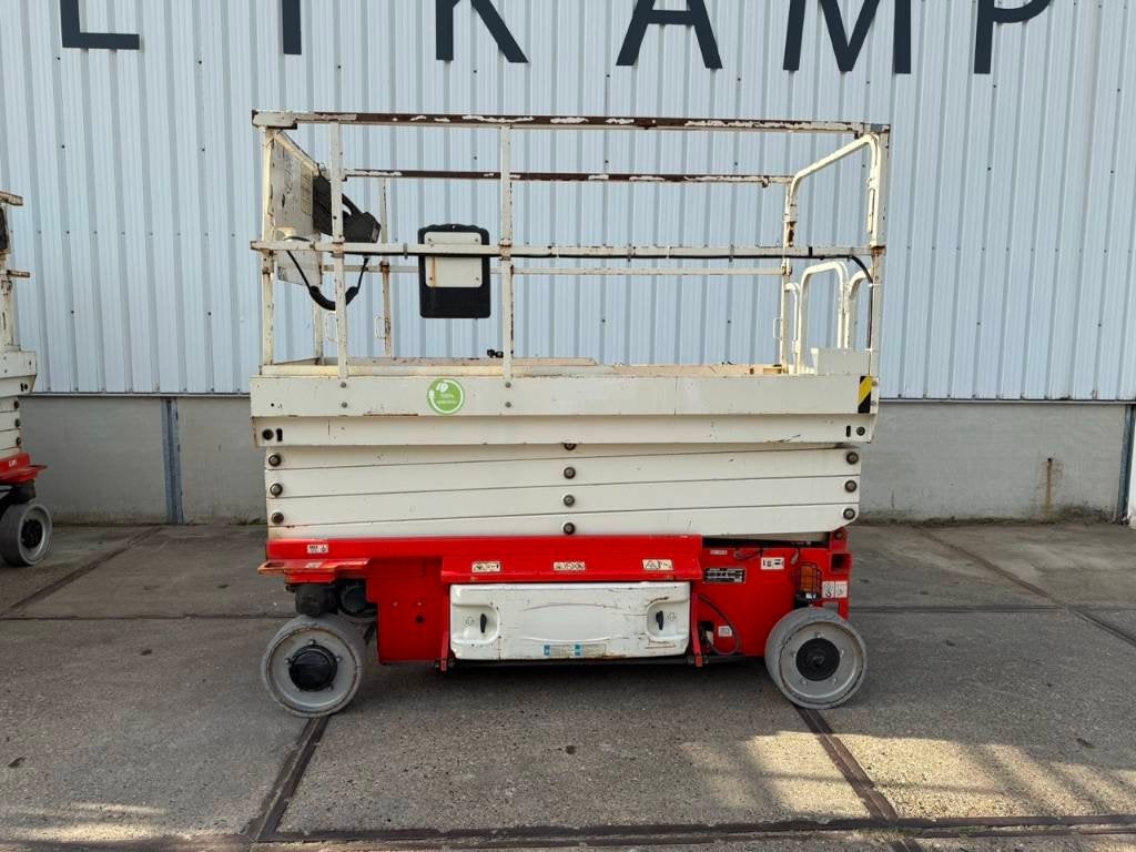 JLG 2646 ES Schaarhoogwerker 10 meter (bj 2016), Zakelijke goederen, Machines en Bouw | Liften, Steigers en Ladders