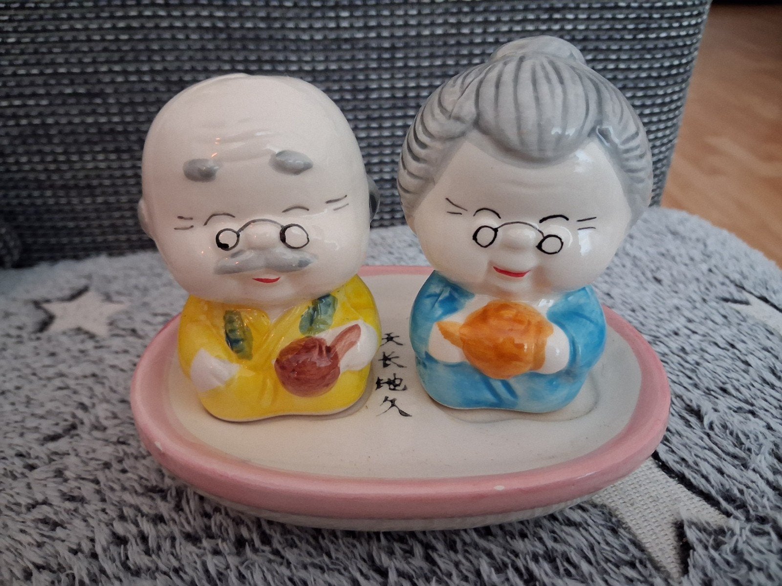 Leuk zout- en peperstelletje 'Opa en Oma', Antiek en Kunst, Ophalen of Verzenden