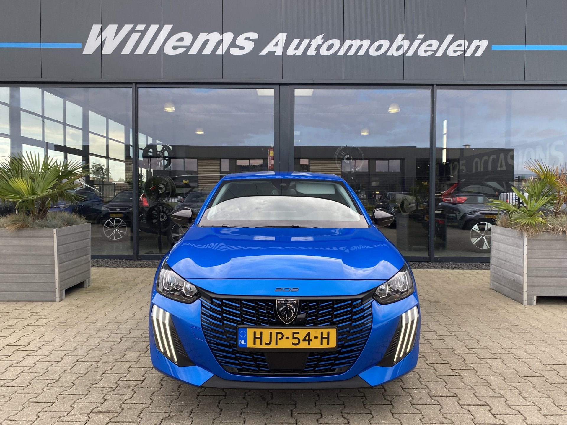 Peugeot 208 1.2 Hybrid 110 e-DCS6 Allure 360' Camera, Adapti, Auto's, 1195 kg, Gebruikt, 1199 cc, Met garantie (alle)