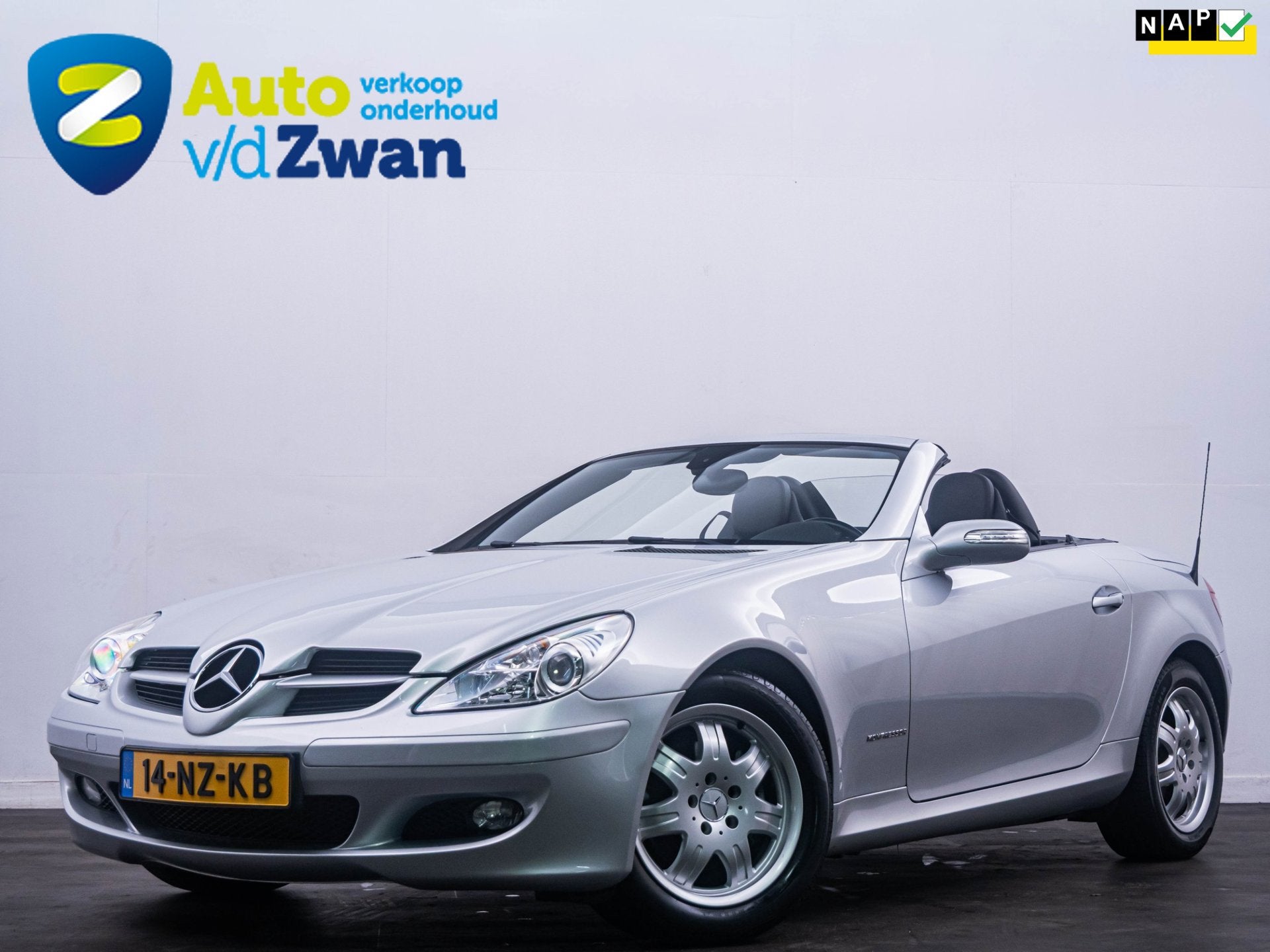 Mercedes-Benz SLK-klasse 200 K. 'Automaat' Clima|Cruise!, Auto's, Achterwielaandrijving, Gebruikt, Zwart, 4 cilinders
