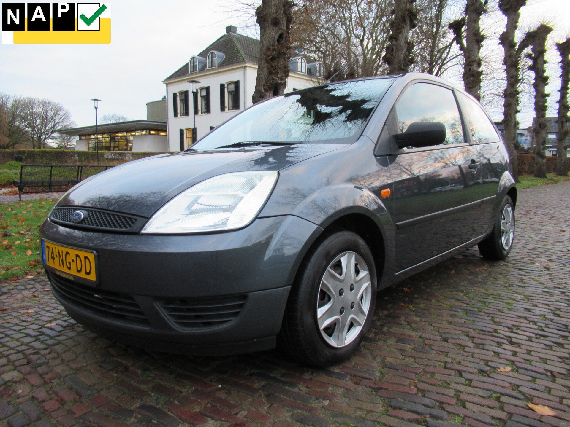 Ford Fiesta 1.25-16V Celebration Stuurbekrachtiging Trekhaak, Auto's, Voorwielaandrijving, 1242 cc, 4 cilinders, 995 kg