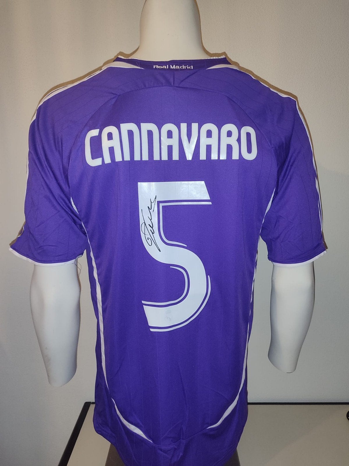 Cannavaro gesigneerd Real Madrid shirt met coa en fotobewijs, Ophalen of Verzenden, Nieuw, Buitenlandse clubs, Shirt