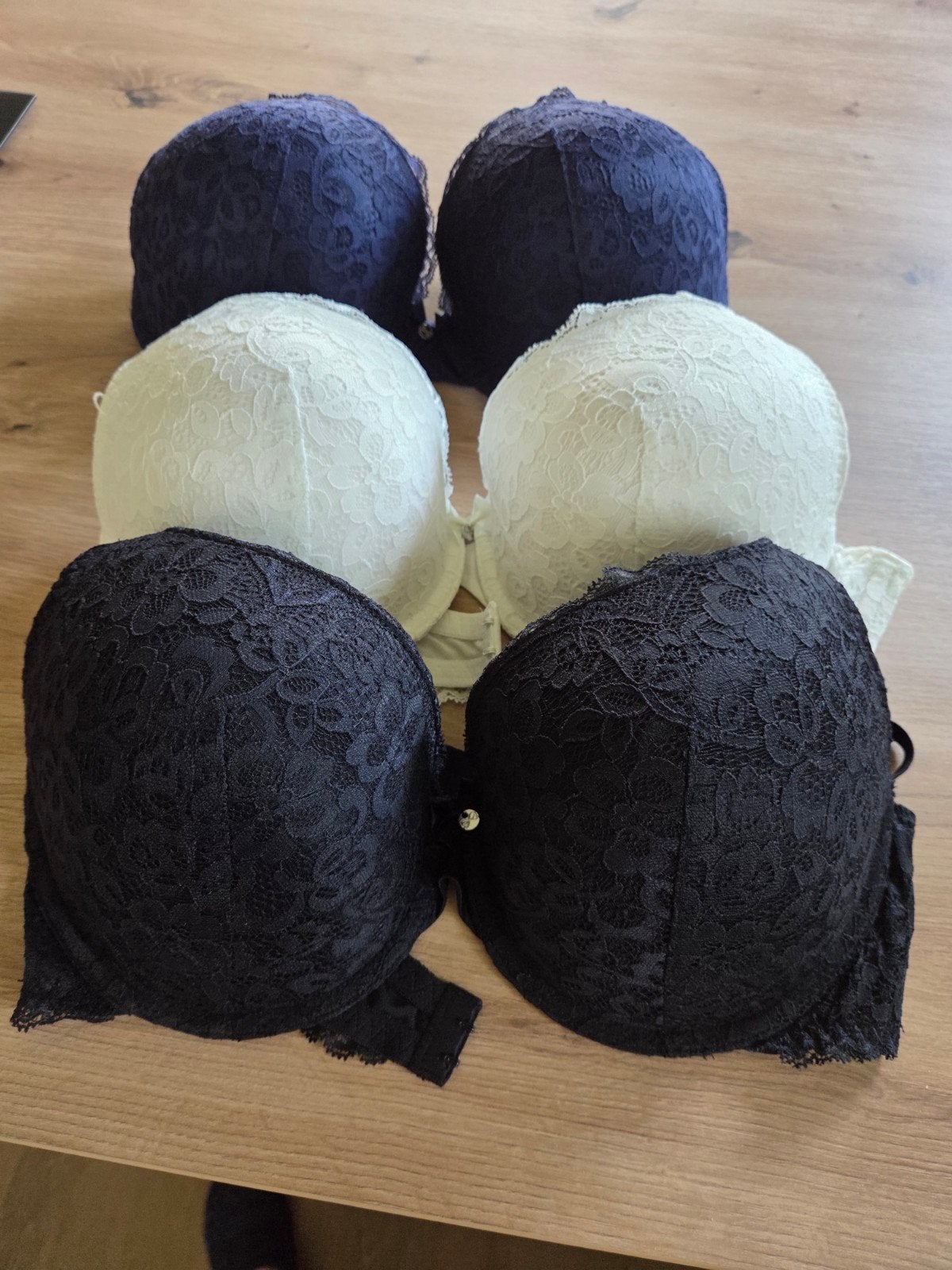 3x Hunkemöller push-up beugel BH - Maat 85D, Hunkemöller, Ophalen of Verzenden, Zwart, BH