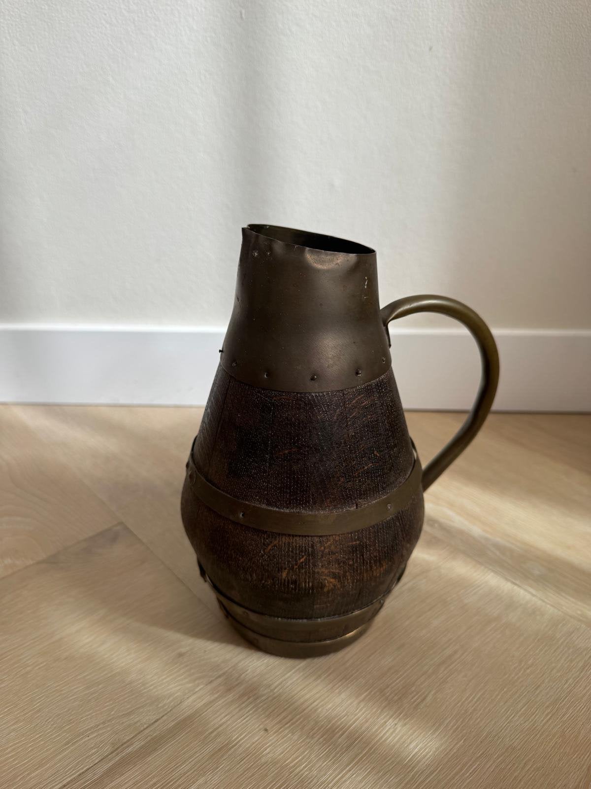 Antieke Franse wijnkan (hout met messing/koper), Huis en Inrichting, Verzenden, Gebruikt, Overige kleuren, 20 cm