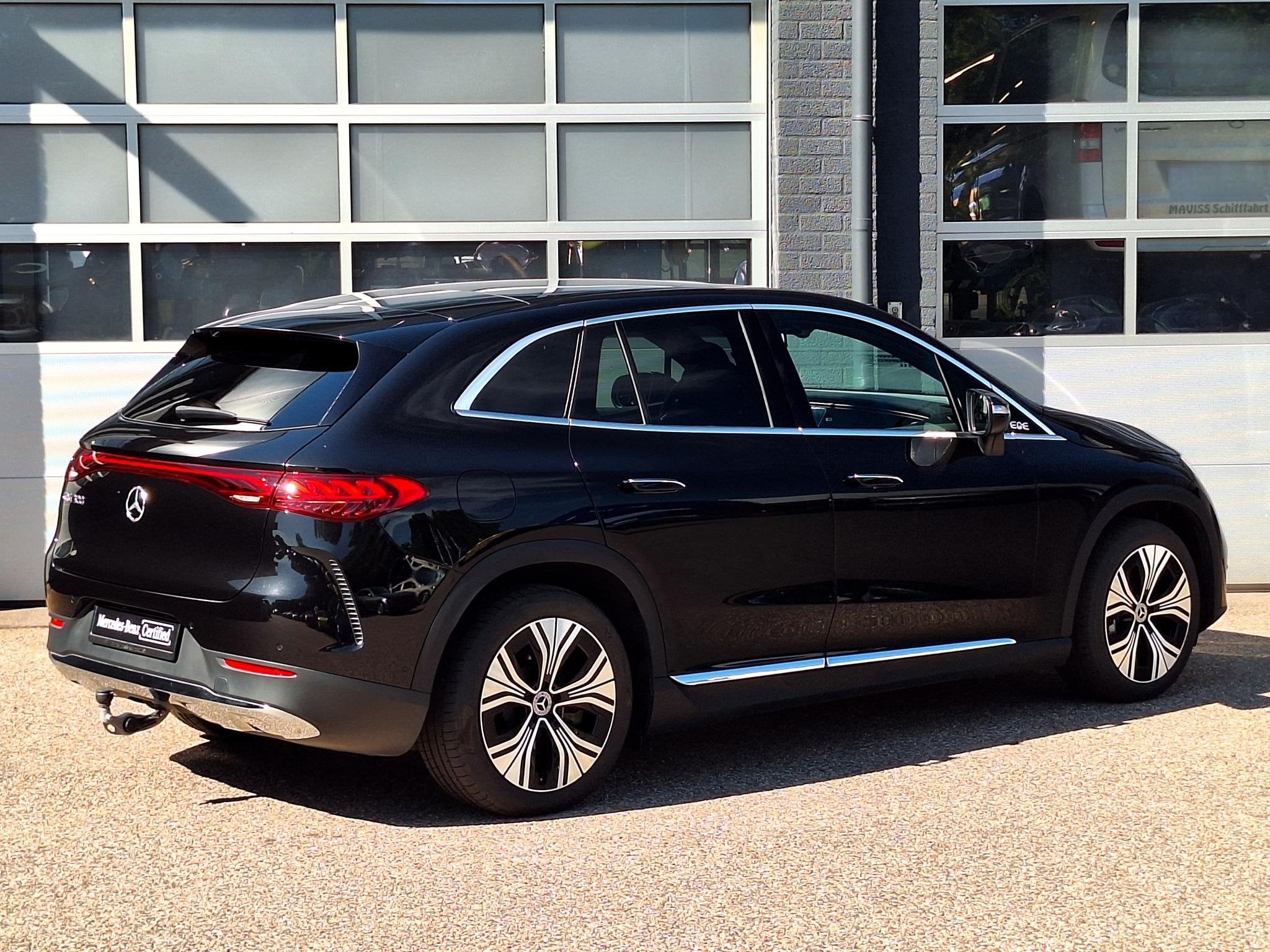 Mercedes-Benz EQE SUV 300 Luxury Line 91 kWh | Trekhaak Wegk, Auto's, Automaat, Achterwielaandrijving, Gebruikt, Zwart