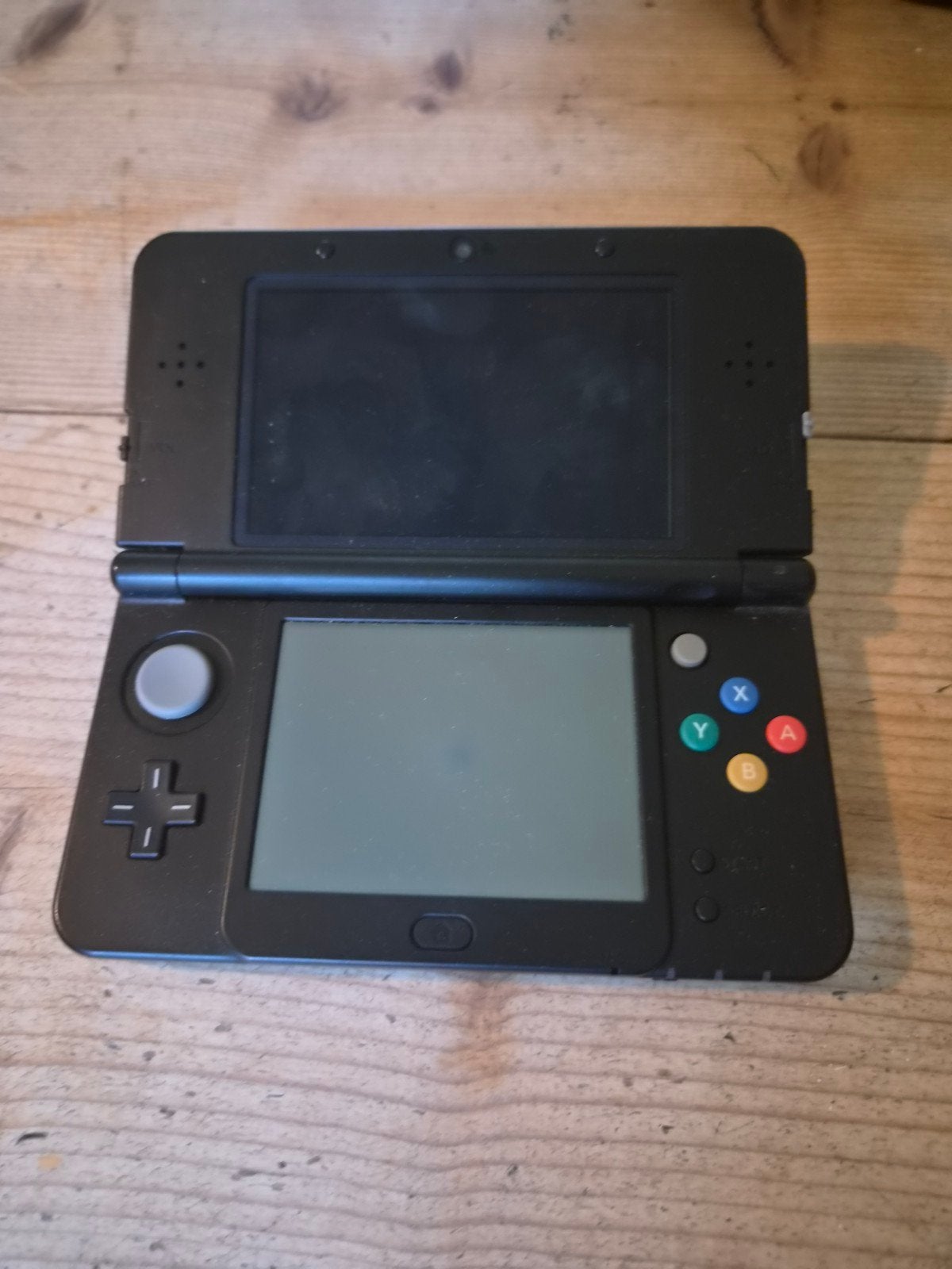 New Nintendo 3DS, Ophalen of Verzenden, Zo goed als nieuw, Zwart, 3DS