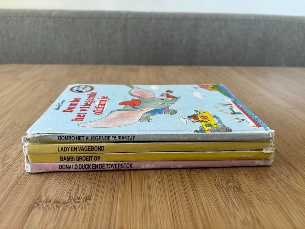 Disney boeken: Dumbo, Lady en Vagebond, Bambi, Donald Duck, Boeken, Ophalen of Verzenden, Zo goed als nieuw, Sprookjes