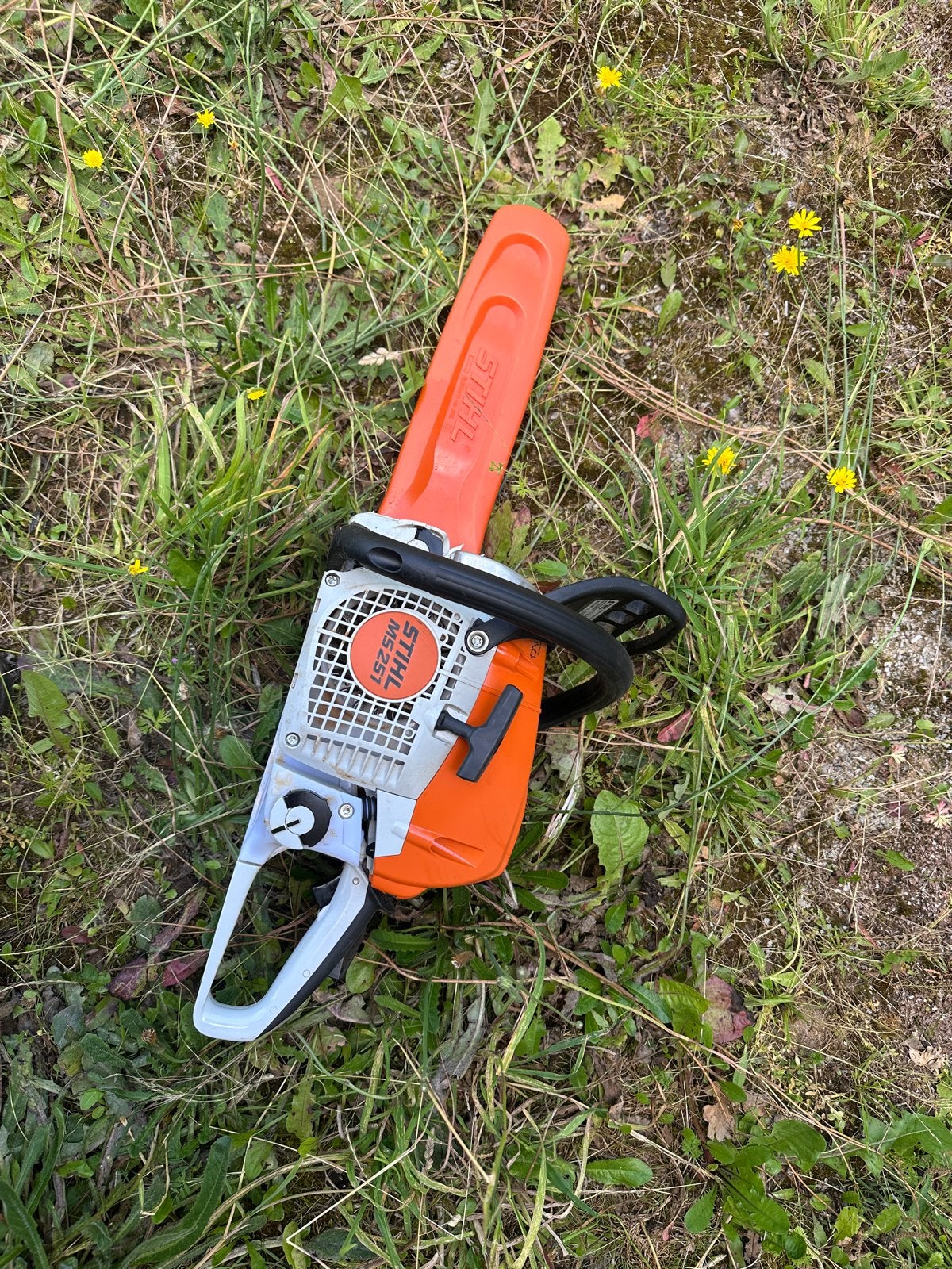 Stihl MS251 Kettingzaag - zgan, Ophalen, 70 mm of meer, Kettingzaag, Zo goed als nieuw