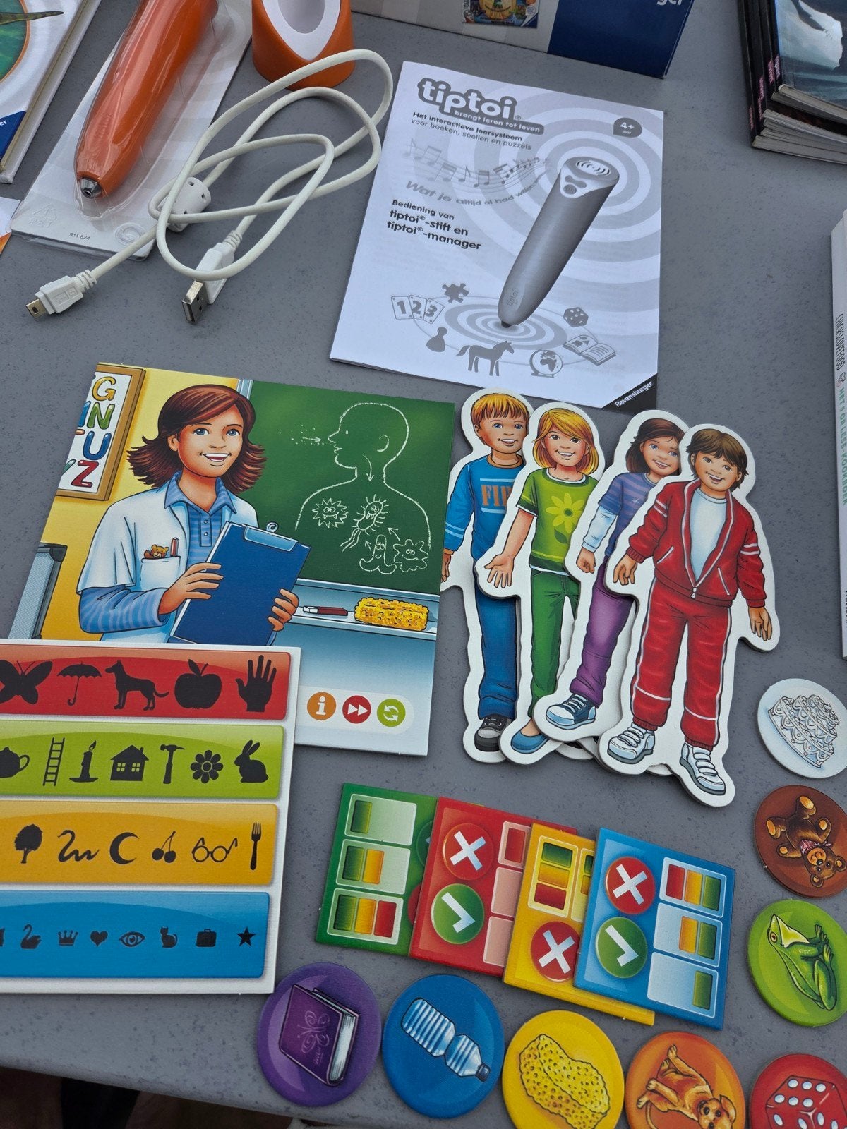 Tiptoi - Starter set met pen + extra boek, Ophalen of Verzenden, Zo goed als nieuw