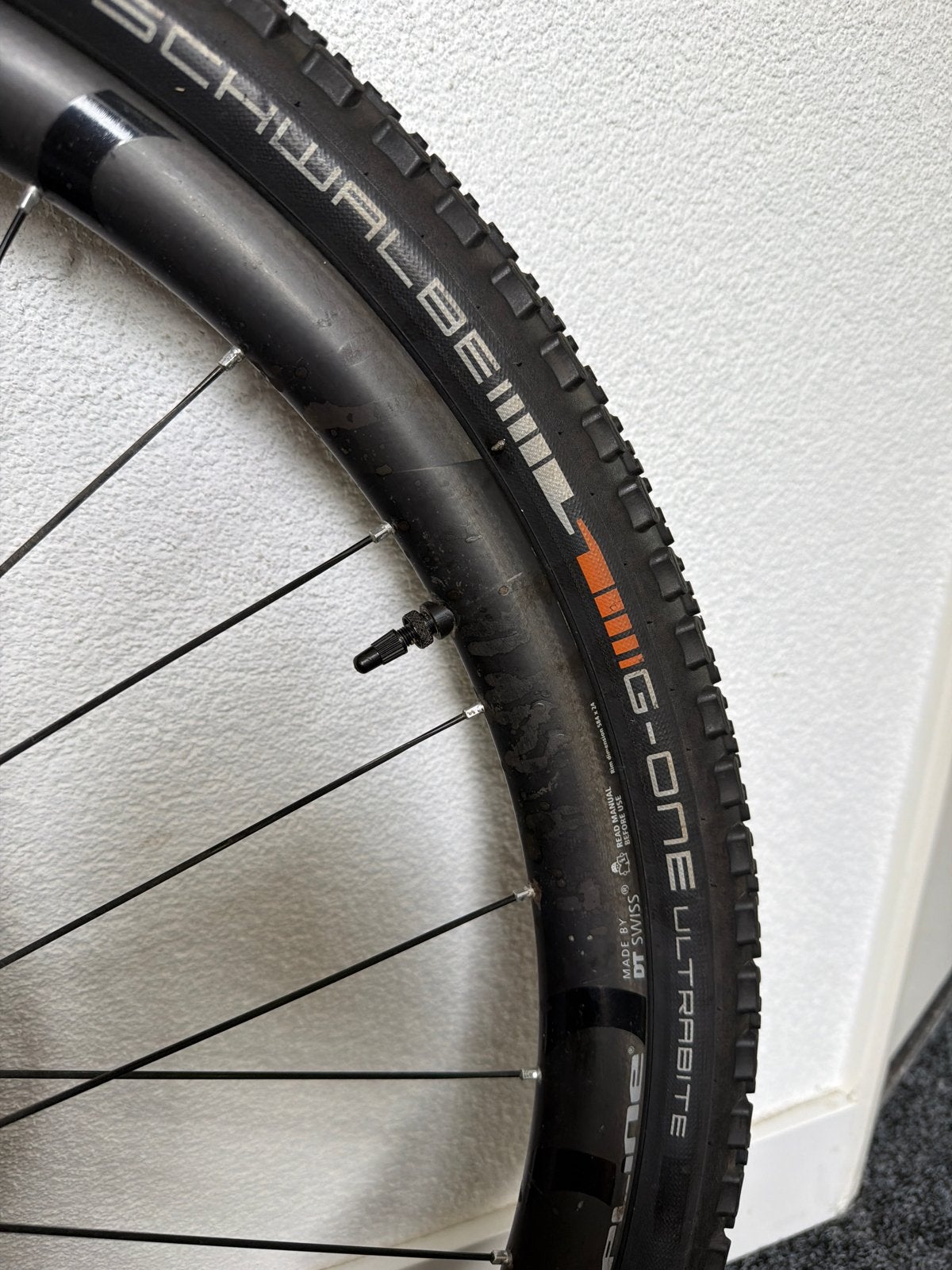 Foto 5 van DT Swiss XMC 1200 27.5 Carbon Wielset